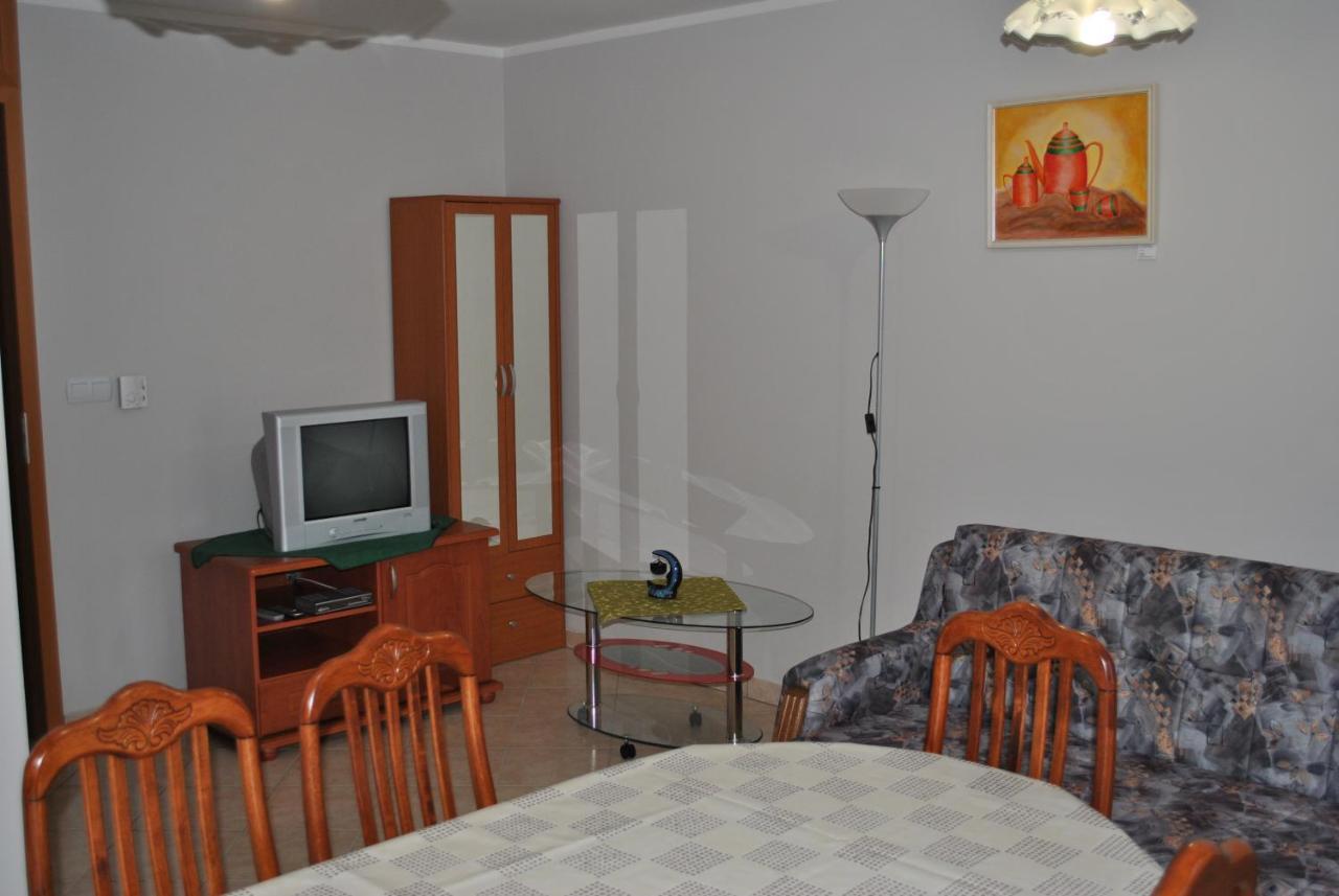 Apartments - Turisticna Kmetija Vrbnjak Лютомер Экстерьер фото